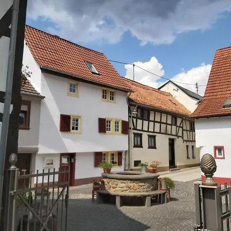 Charmanter Fachwerktraum An Der Stadtmauer Vakantiehuis
