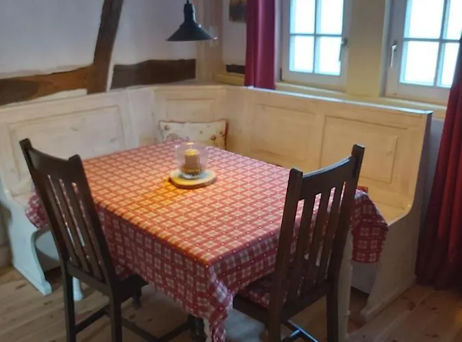 בית נופש Charmanter Fachwerktraum An Der Stadtmauer סטרומברג