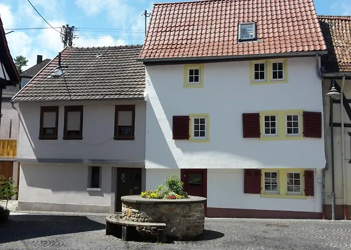 Charmanter Fachwerktraum An Der Stadtmauer סטרומברג