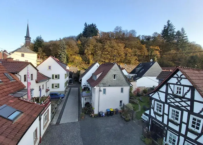 בית נופש Charmanter Fachwerktraum An Der Stadtmauer סטרומברג